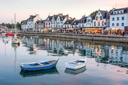Port de La Trinité-sur-Mer au coucher du soleil