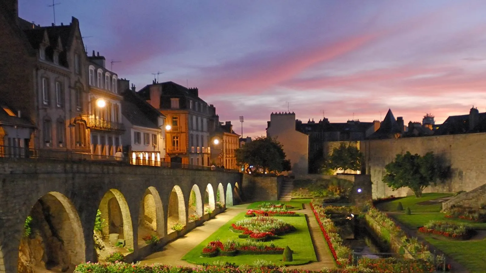 Le port et les maisons de Vannes